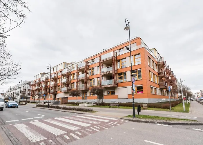 Wilanow Luxury Green Apartment